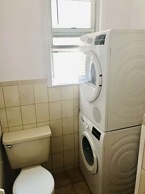 Rented by Owner | media 11