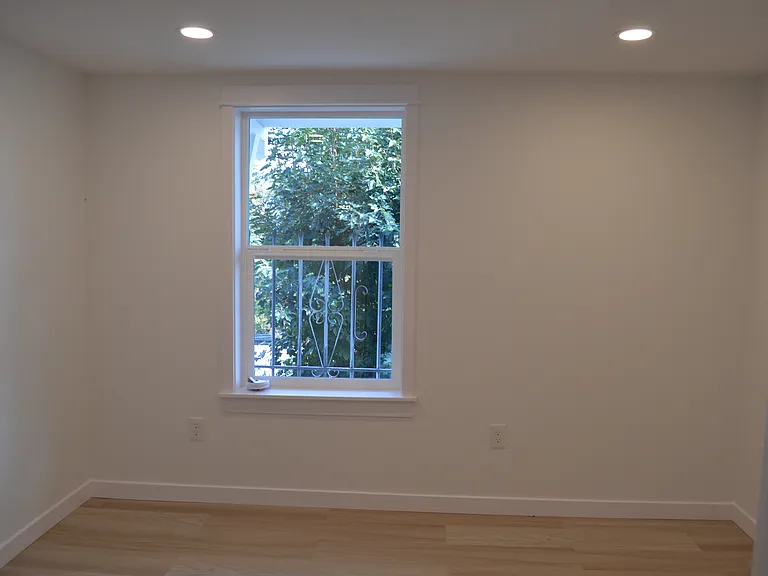1810 14th Ave S #2 — Photo 11