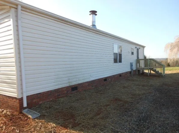 1877 Weston Dr, Vale, NC 28168