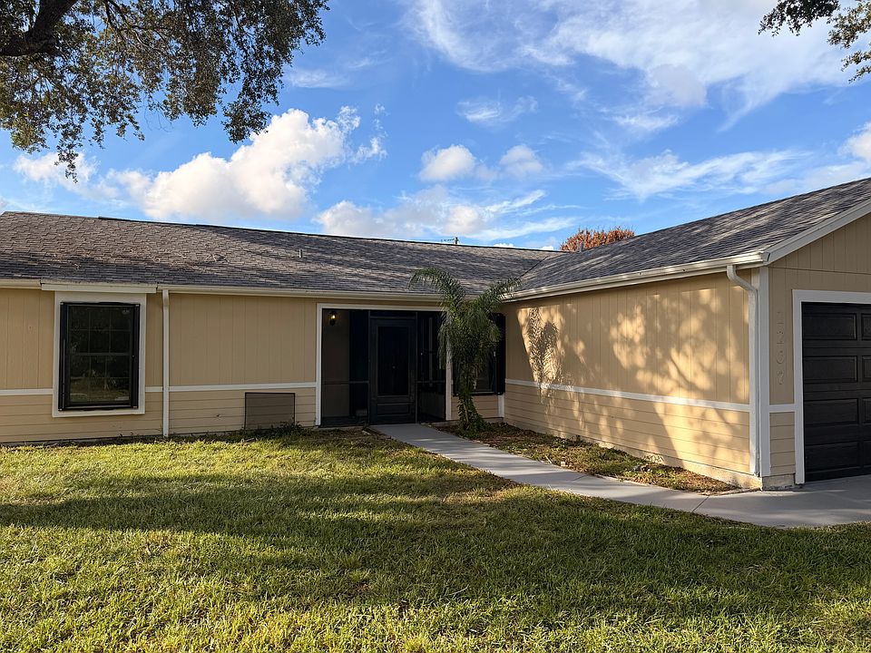 1st image of 1207 SW Patricia Ave