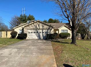 115 Lewis Ln, Madison, AL 35758