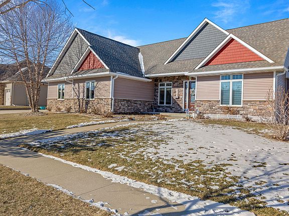 2nd image of 3025 Weston Dr