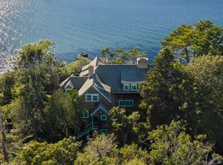 46 Gardiner Road, Woods Hole, MA 02543