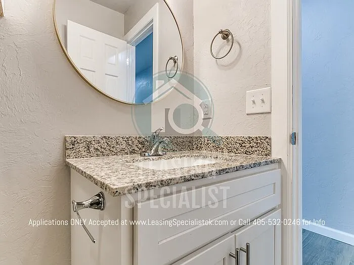 1115 NW 27th St — Photo 27