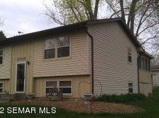 2105 7th Ave NE, Owatonna, MN 55060