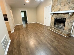 6030 Creekford Dr, Lithonia, GA 30058