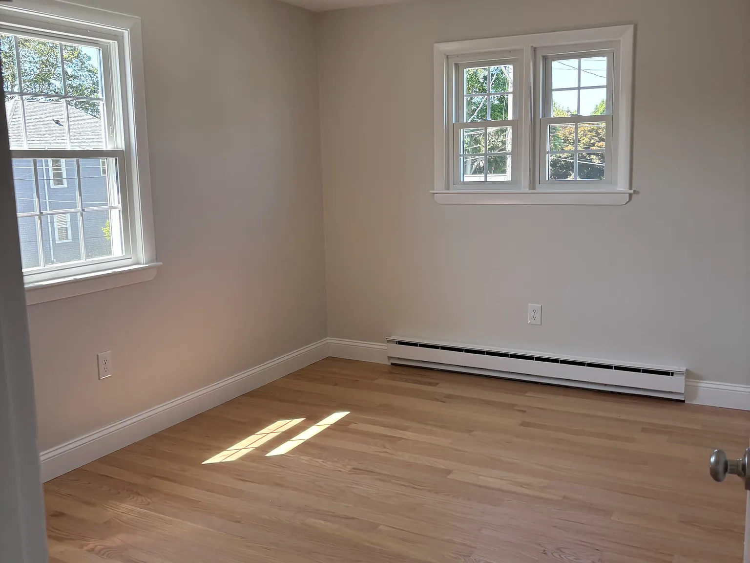 2 bed, 700 sqft, $1,800 — Photo 3