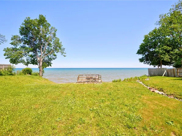 3189 Lake Rd #814, Williamson, NY 14589