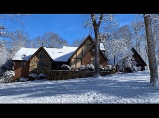 630 Topside Dr, Sevierville, TN 37862