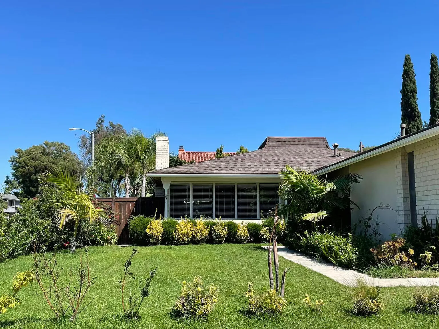 3 bed, 1684 sqft, $5,000 — Photo 1