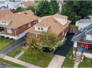 22 W 6th Ave, Runnemede, NJ 08078