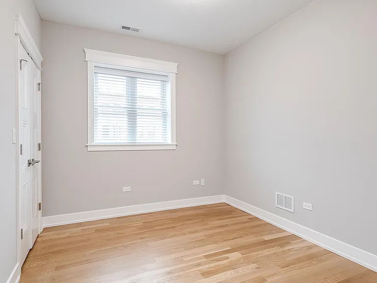 2145 S Halsted St #2S — Photo 17