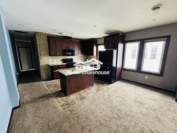 3rd image of 3544 Portland Ave #4