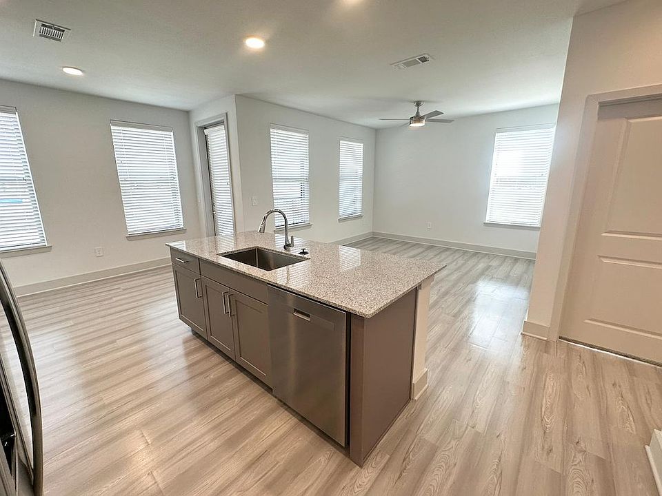 1st image of 26585 E University Dr #207