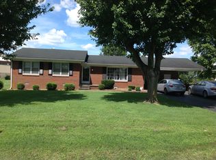 215 Edwards Mill Rd, Hopkinsville, KY 42240