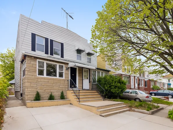 928 East 26th Street image 16 of 24