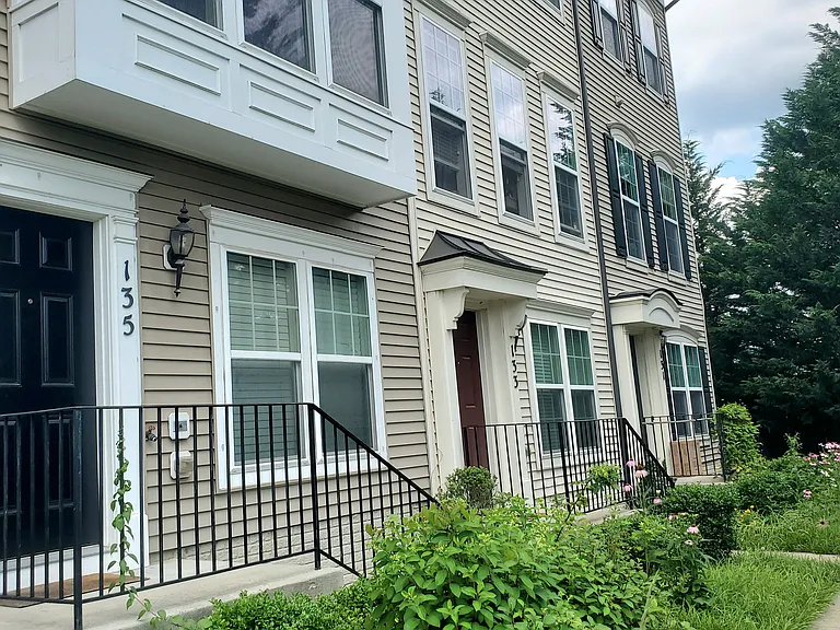 135 Prado Ln #2902 — Photo 3
