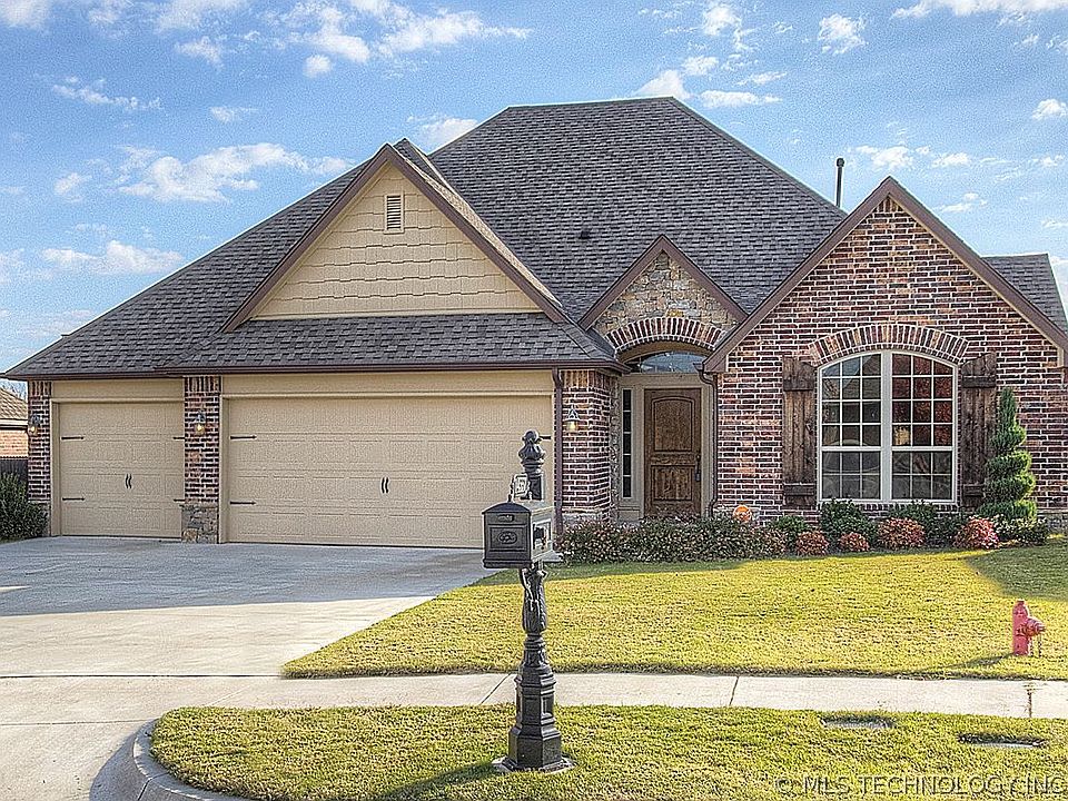 1st image of 14557 Courtney Dr