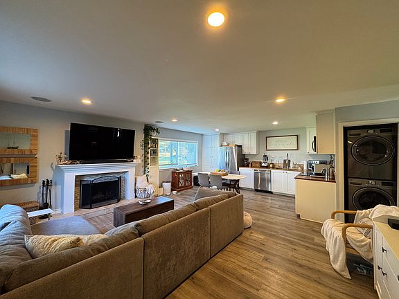 Window in the kitchen overlooks the greenbelt