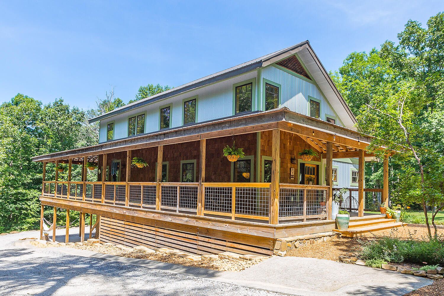 3271 Deerwood Ln, Signal Mountain, TN 37377 | Zillow