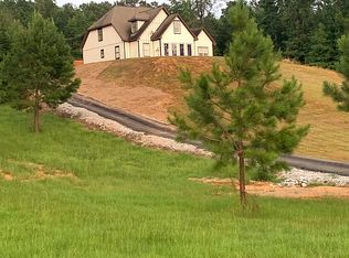 166 Twin View Way, West Blocton, AL 35184