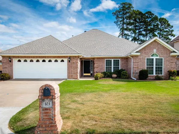 103 Bayonne Cv, Maumelle, AR 72113