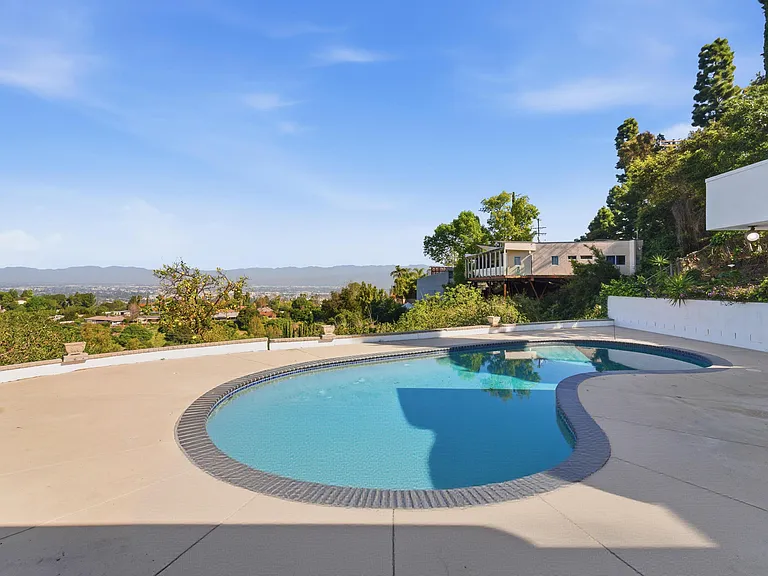 3329 Dona Rosa Dr — Photo 48