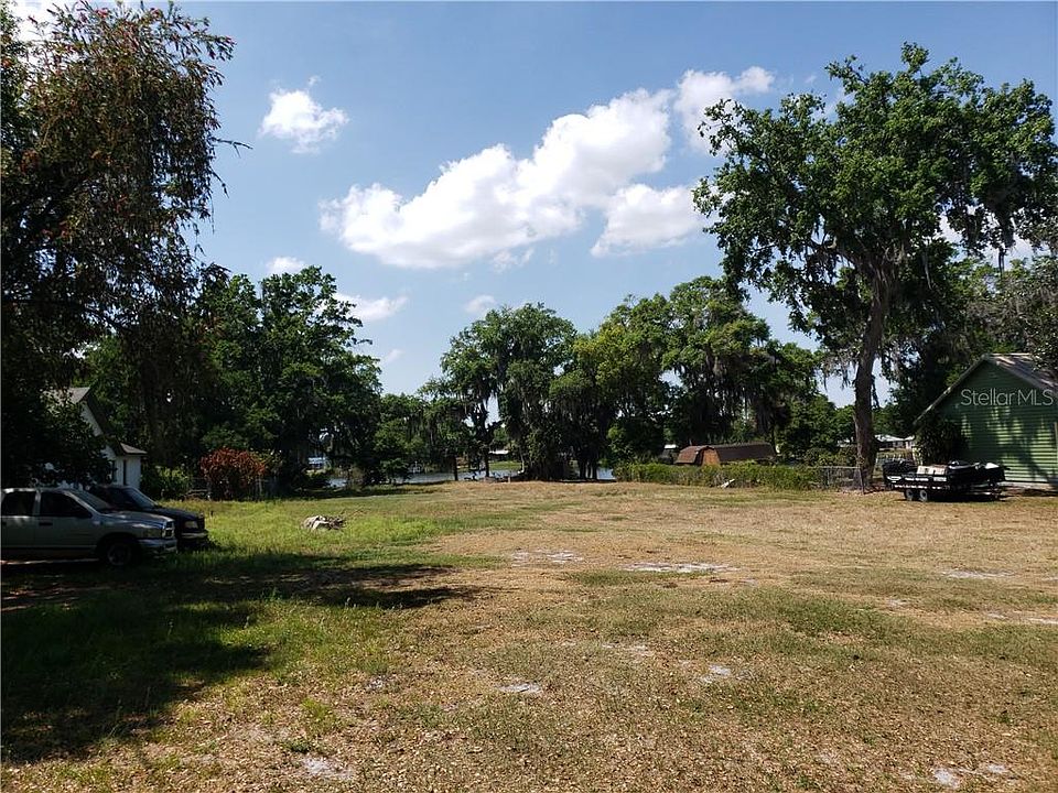 1st image of 10006 Kenda Dr