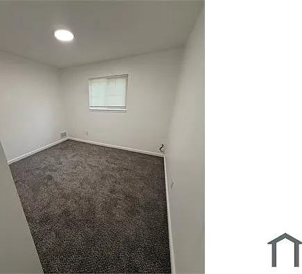 6383 Princess St — Photo 11