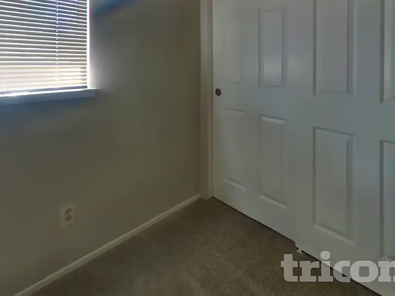 6644 Hometown Way — Photo 17
