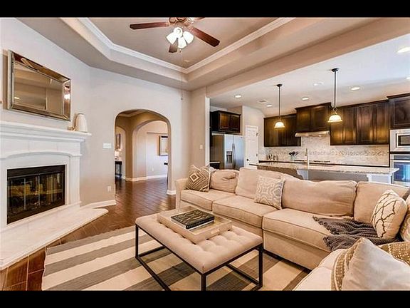 4th image of 6821 Estana Ln