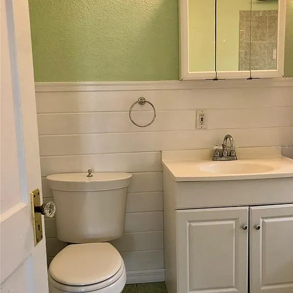 1209 E Comanche Ave — Photo 17