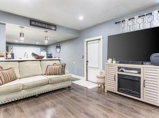 441 N Washington Pl, Kennewick, WA 99336