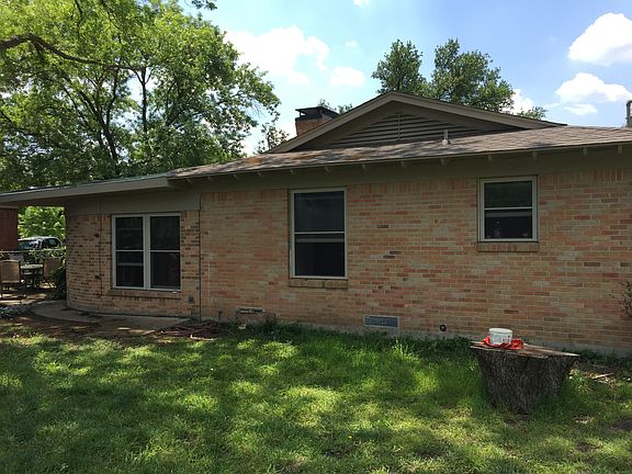 2nd image of 1817 W Way Ave