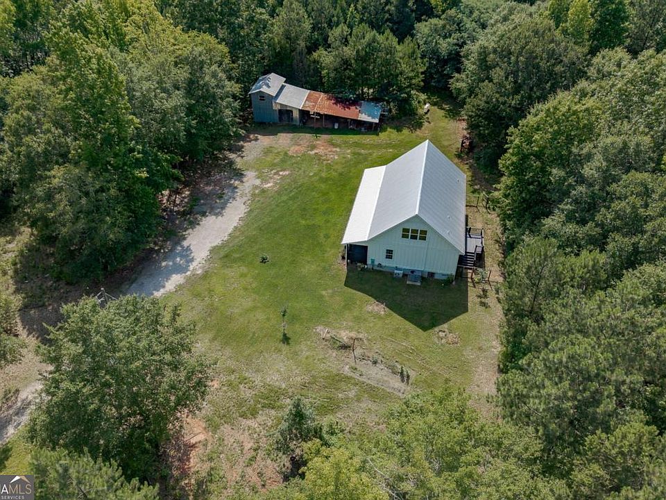 1st image of 930 James Holcomb Rd