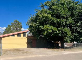 2006 Pecan Dr, Alamogordo, NM 88310