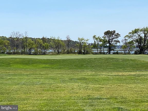 2nd image of LOT 11 Southhampton Dr