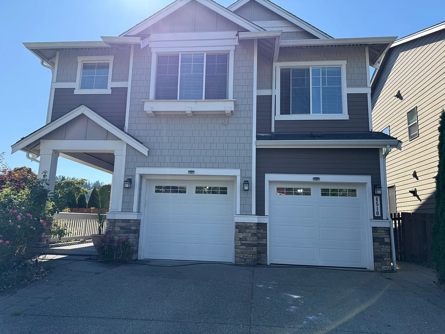 4 bed, 2.5 bath, 2397 sqft, $3,500 — Photo 3