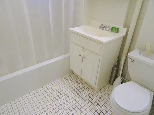 Rented by Keller Williams NYC | media 15