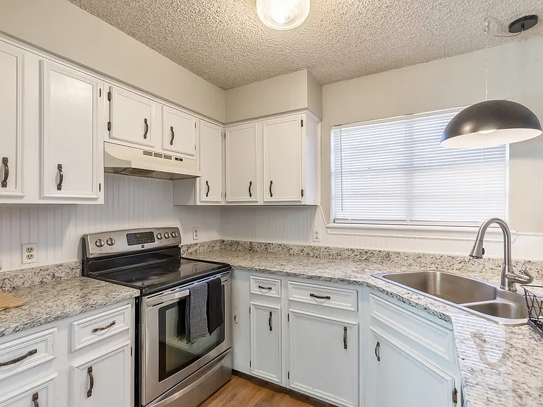 5701 Quail Run St — Photo 10