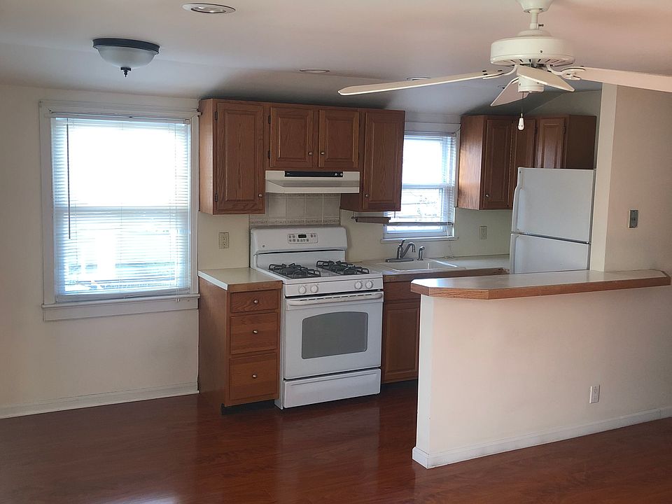 1st image of 76 Cornwell Ave Floor 2