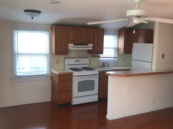 76 Cornwell Ave Floor 2, Williston Park, NY 11596