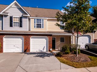 10610 Pointed Leaf Ct, Charlotte, NC 28213
