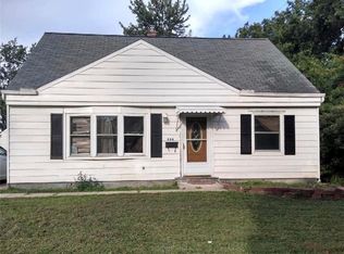 666 E 266th St, Euclid, OH