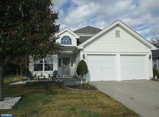 24 Maple Leaf Cir, Sewell, NJ 08080