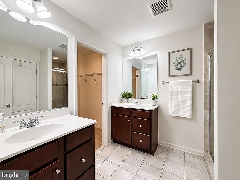 4811 Hicks Dr — Photo 20