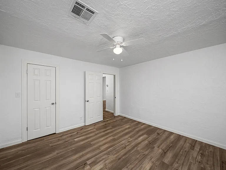 1702 NW Euclid Ave — Photo 22