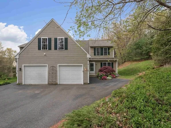 27 Colburn St #27, Northborough, MA 01532