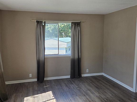 3rd image of 80 McLarty Ln