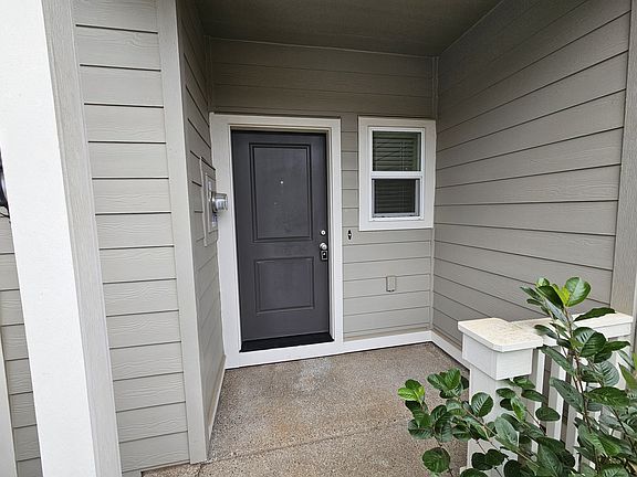 4th image of 5743 Karen Lynn Loop S